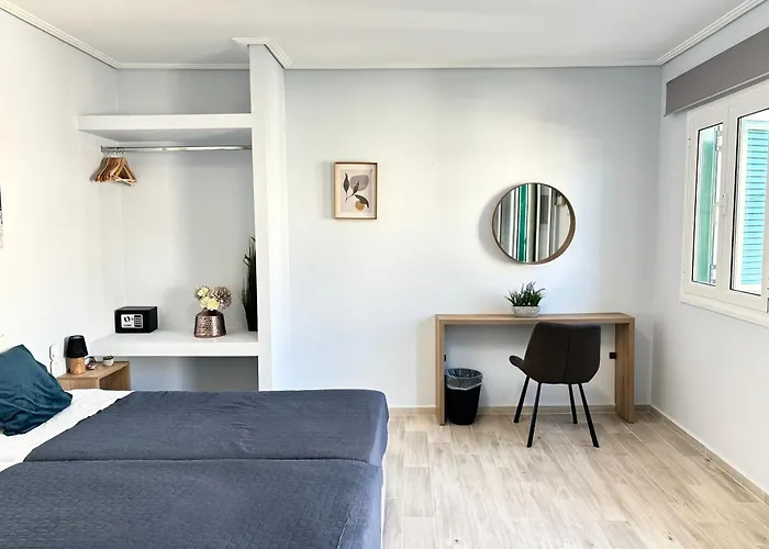 Nelly's Luxury Kassiopi